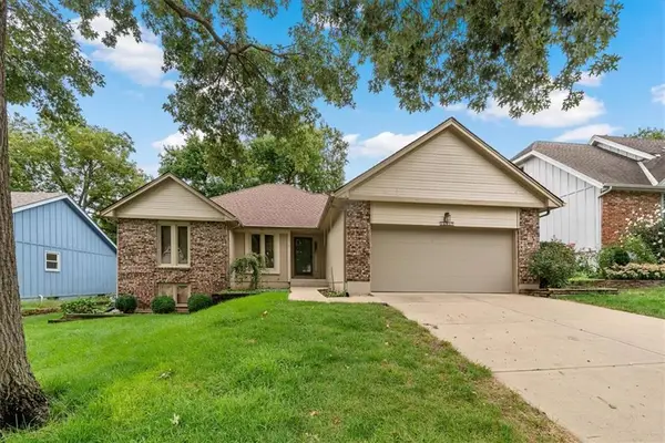 11417 Marty Street, Overland Park, KS 66210