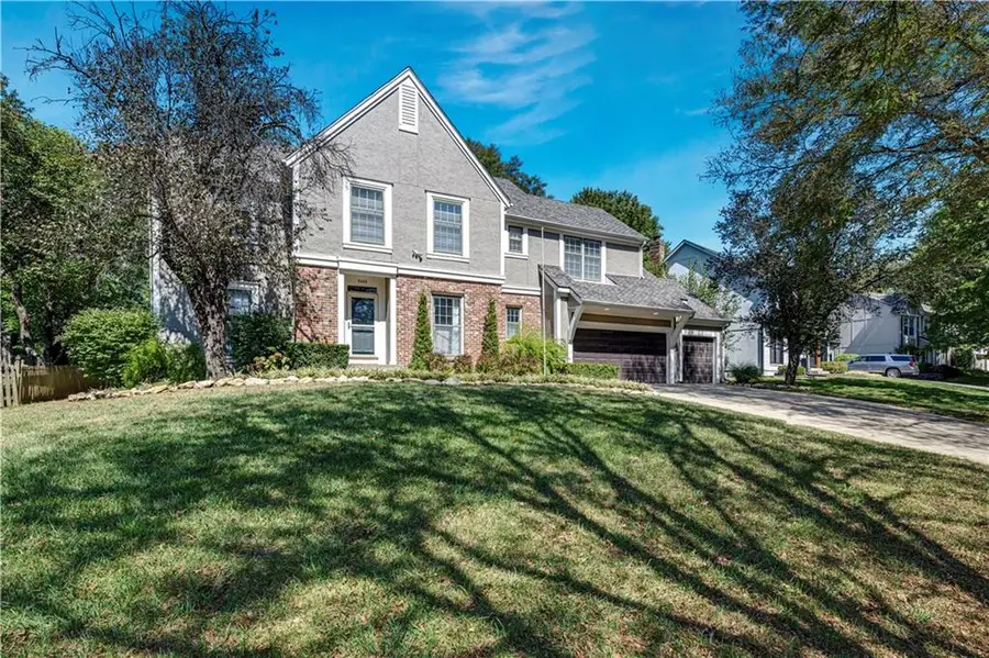 5444 W 129th Terrace, Leawood, KS 66209 - #2