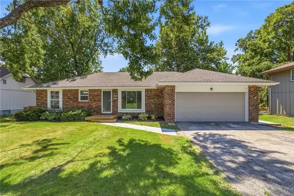 11717 W 53rd Street, Shawnee, KS 66203