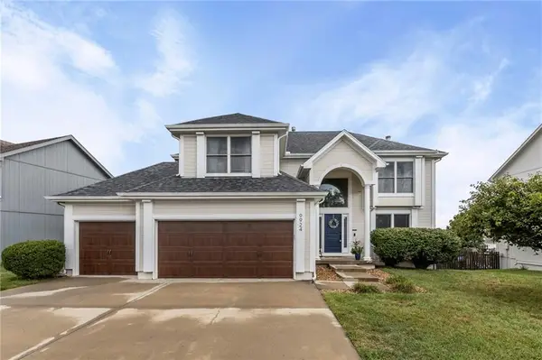 9924 N Marsh Avenue, Kansas City, MO 64157
