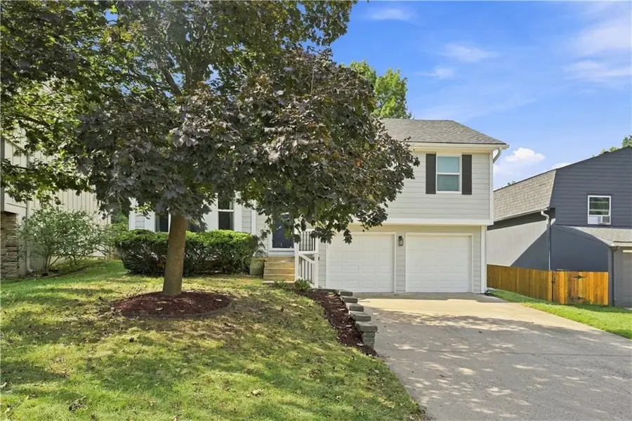 16407 W 126th Street, Olathe, KS 66062 - #2