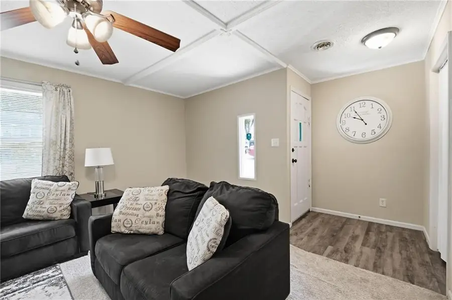 711 NE 45th Street, Kansas City, MO 64116 - #2