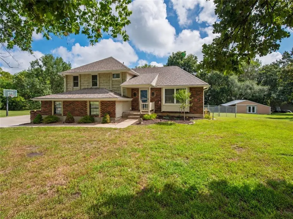 10505 S Munro Road, Lone Jack, MO 64070 - #1