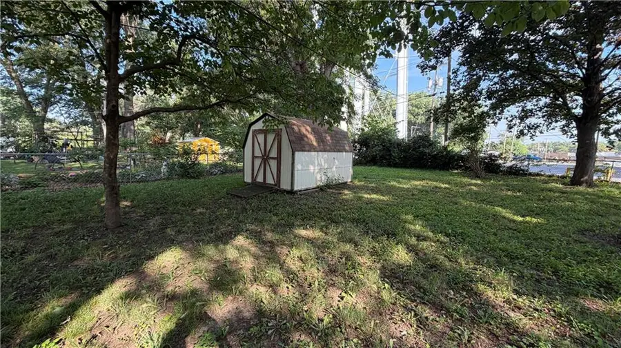 9106 E 72nd Terrace, Raytown, MO 64133 - #2