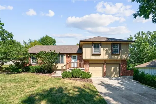 4206 E 105th Terrace, Kansas City, MO 64137