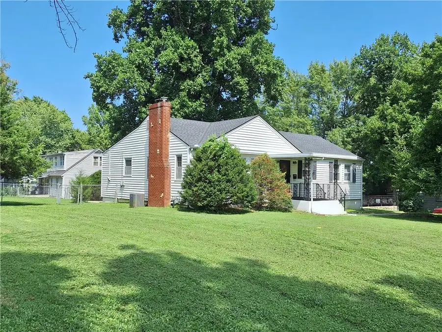 10214 E Sheley Road, Independence, MO 64052 - #2