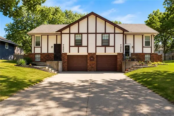 7423 & 7425 Englewood Lane, Raytown, MO 64133
