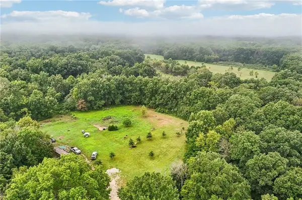 10204 Campbell Road, Green Ridge, MO 65332