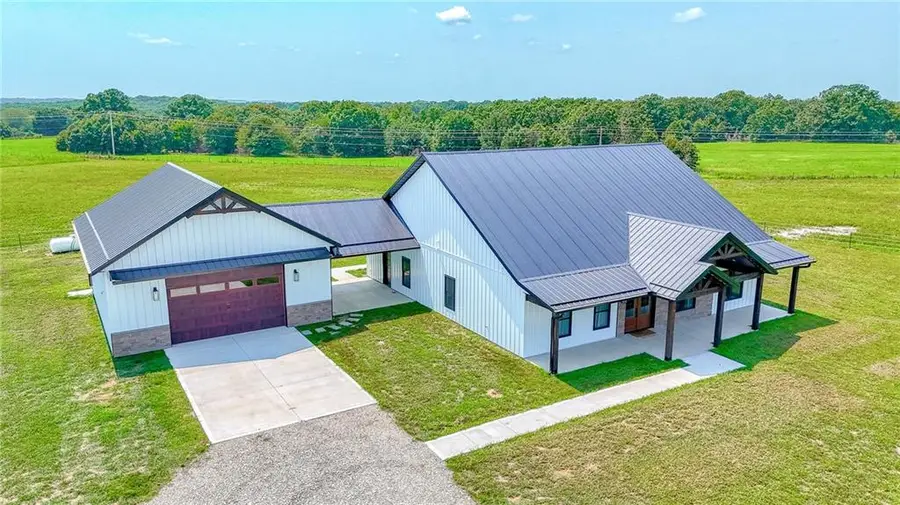 4674 NW B Highway, Appleton City, MO 64724 - #2