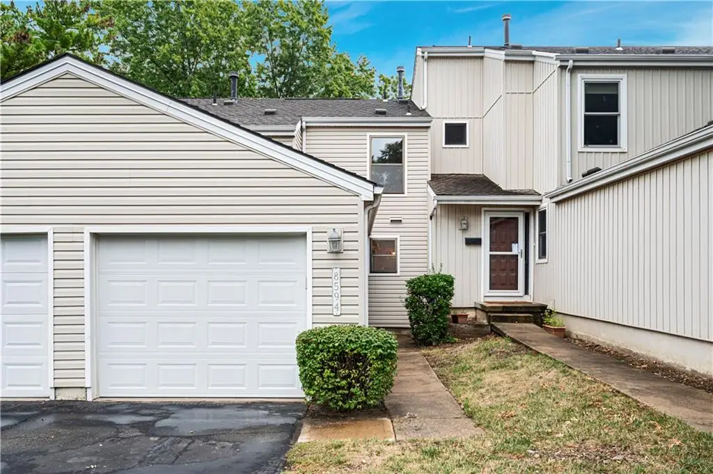 8594 W 108th Place, Overland Park, KS 66210 - #1