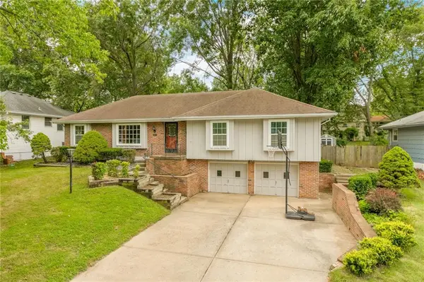 1713 NE 69th Terrace, Gladstone, MO 64118