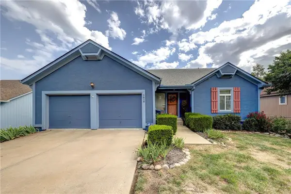 1616 N Hunter Drive, Olathe, KS 66051