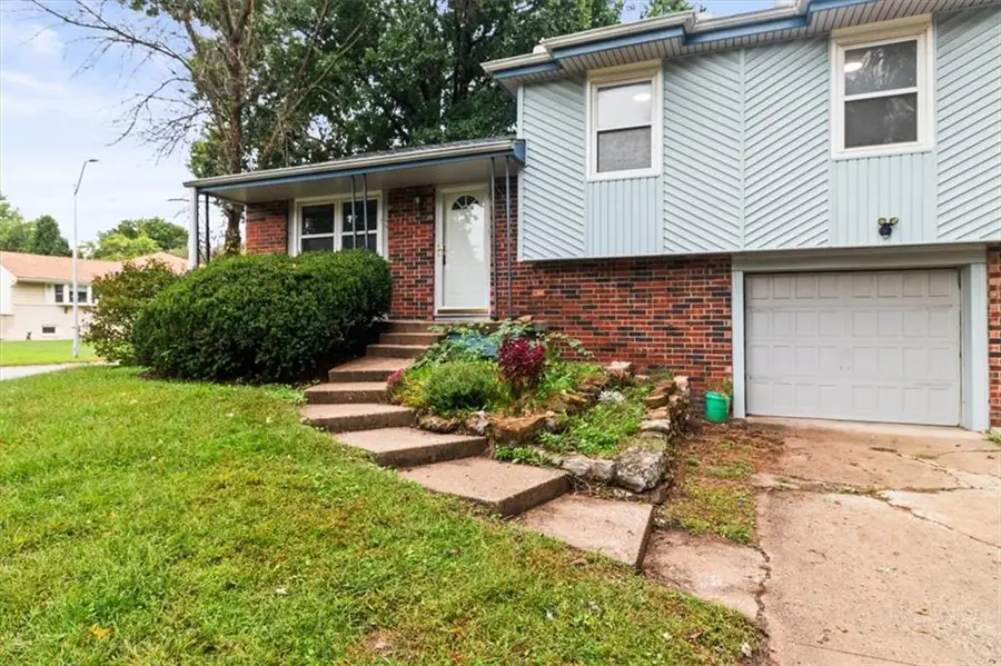 5200 NE 56th Place, Kansas City, MO 64119 - #3