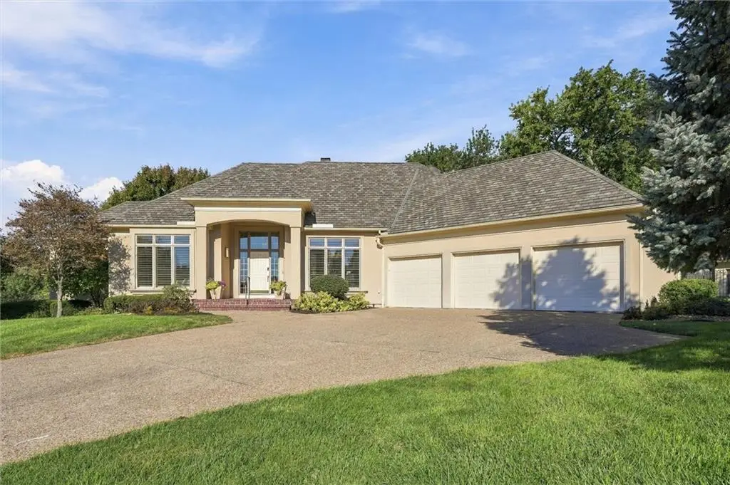 11507 Cedar Street, Leawood, KS 66211 - #1