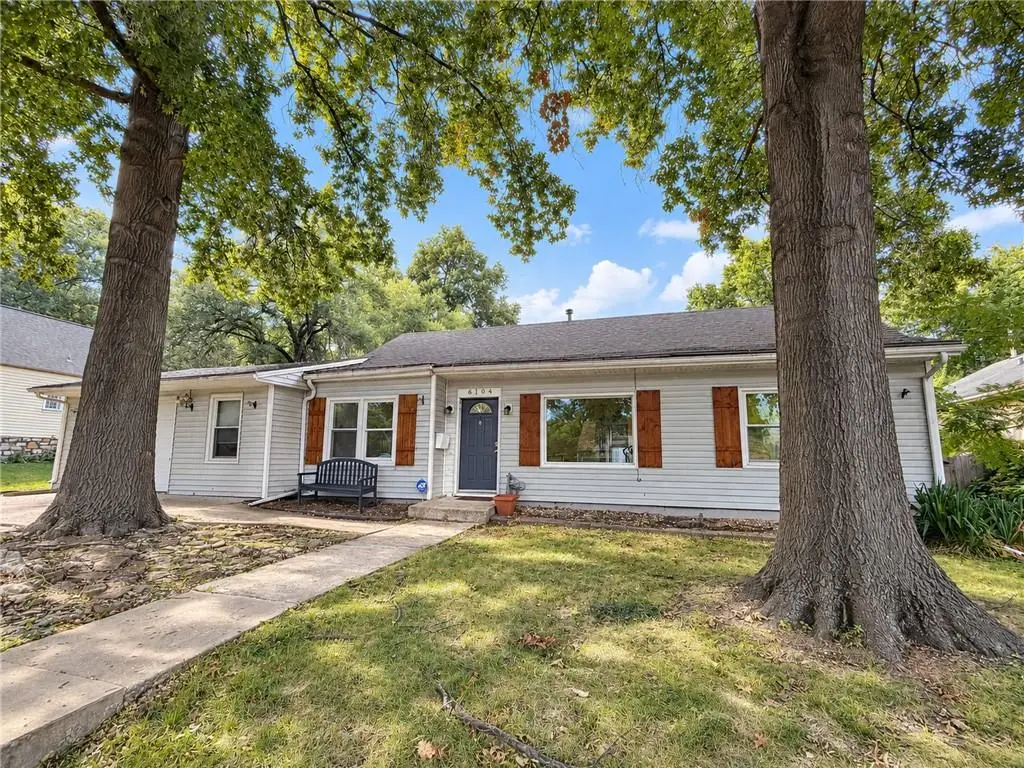 6104 W 53rd Terrace, Mission, KS 66204 - #1
