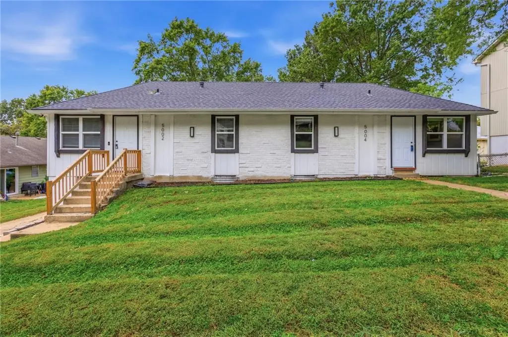 5002-5004 N Topping Avenue, Kansas City, MO 64119 - #1