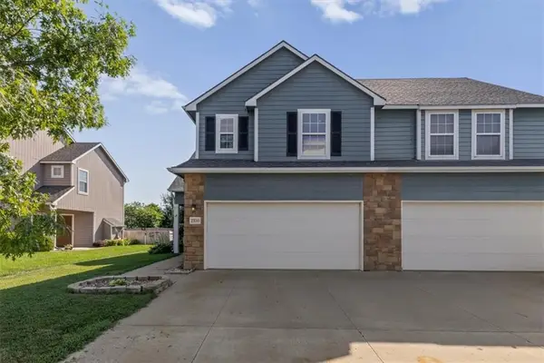 2350 Surrey Drive, Lawrence, KS 66046