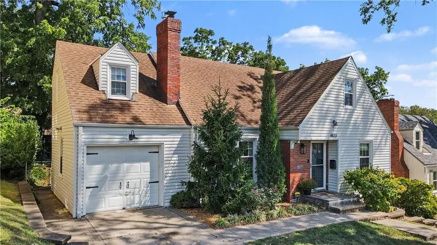 4823 Terrace Street, Kansas City, MO 64112 - #2