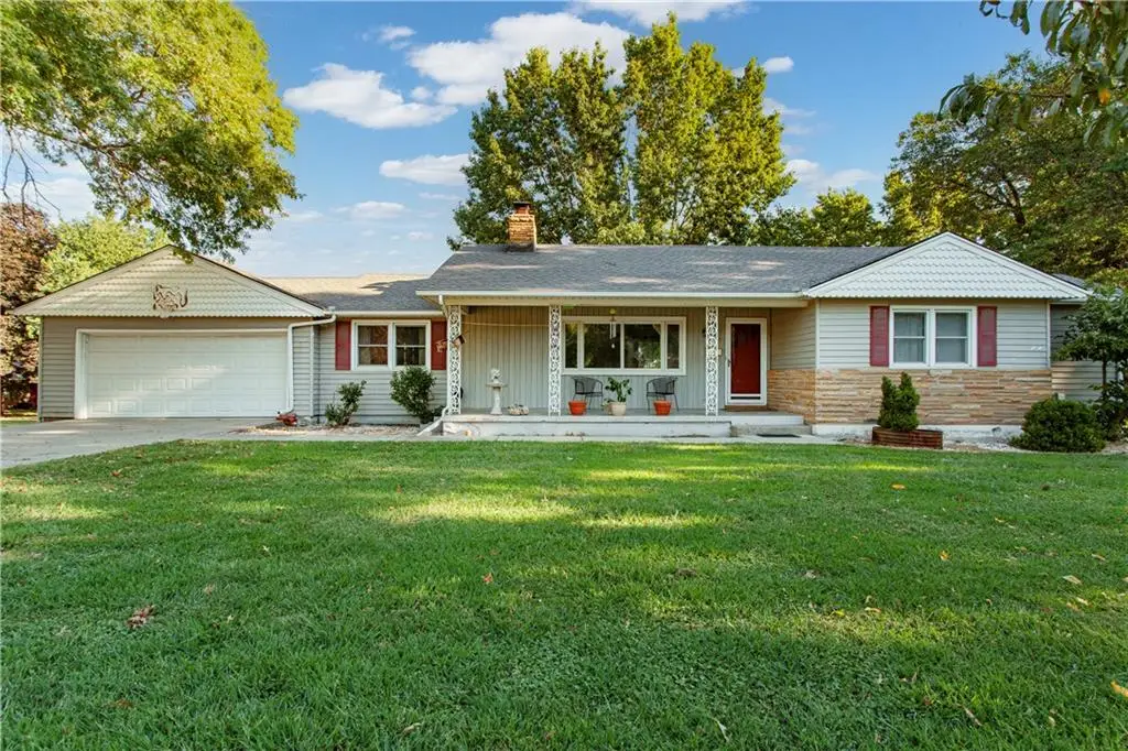 2109 SW Walnut Street, Blue Springs, MO 64015 - #1