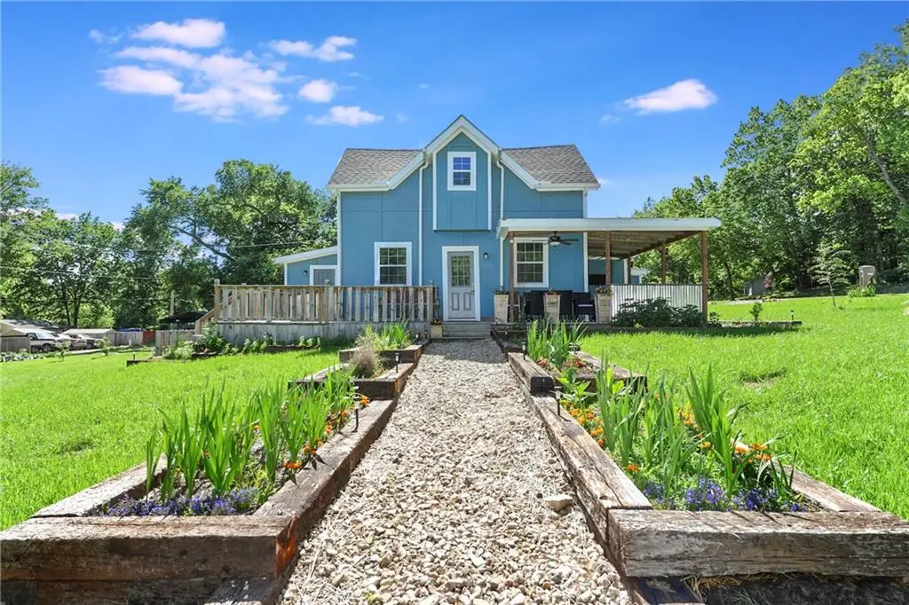 1001 Laurel Street, Pleasanton, KS 66075 - #1