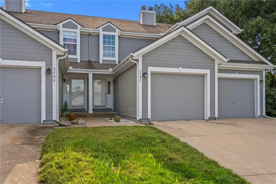 5792 NW Plantation Circle, Lees Summit, MO 64064 - #2