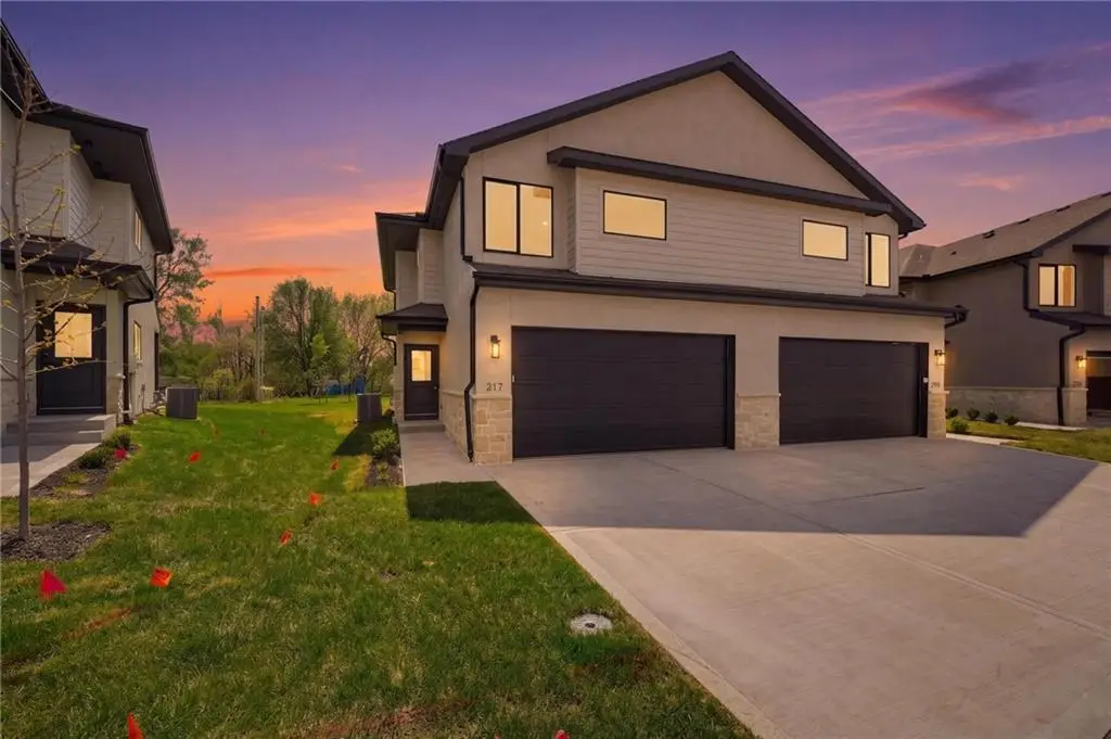 206 NW Orchard Court, Lees Summit, MO 64063 - #1