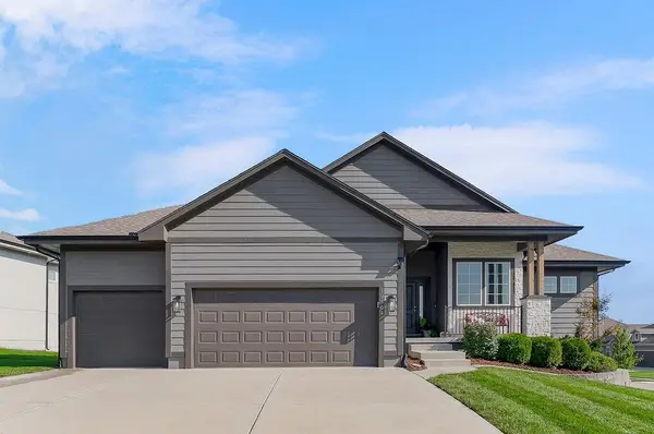 19504 W 116th Street, Olathe, KS 66061