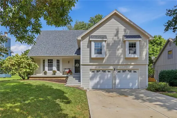 14624 W 83rd Terrace, Lenexa, KS 66215