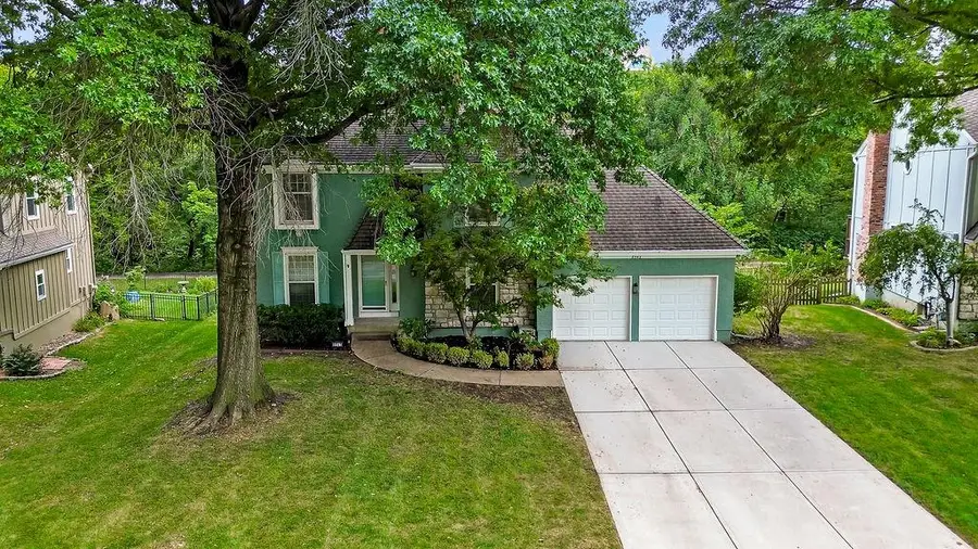 8543 Hallet Street, Lenexa, KS 66215 - #2