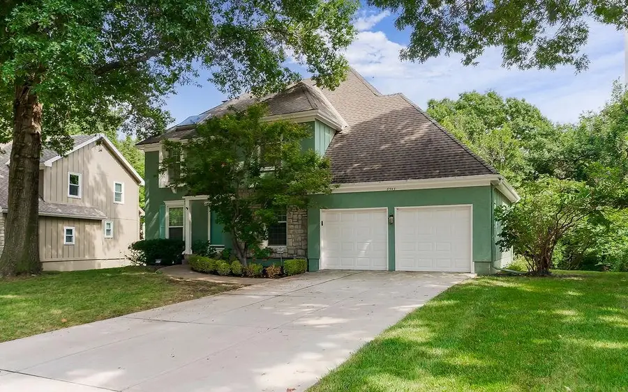 8543 Hallet Street, Lenexa, KS 66215 - #3