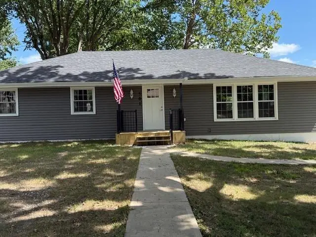 501 Morningside Drive, Richmond, MO 64085 - #1