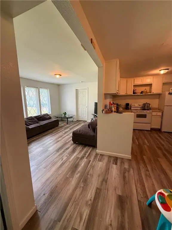 3032 Donnelly Avenue, Kansas City, MO 64129 - #3