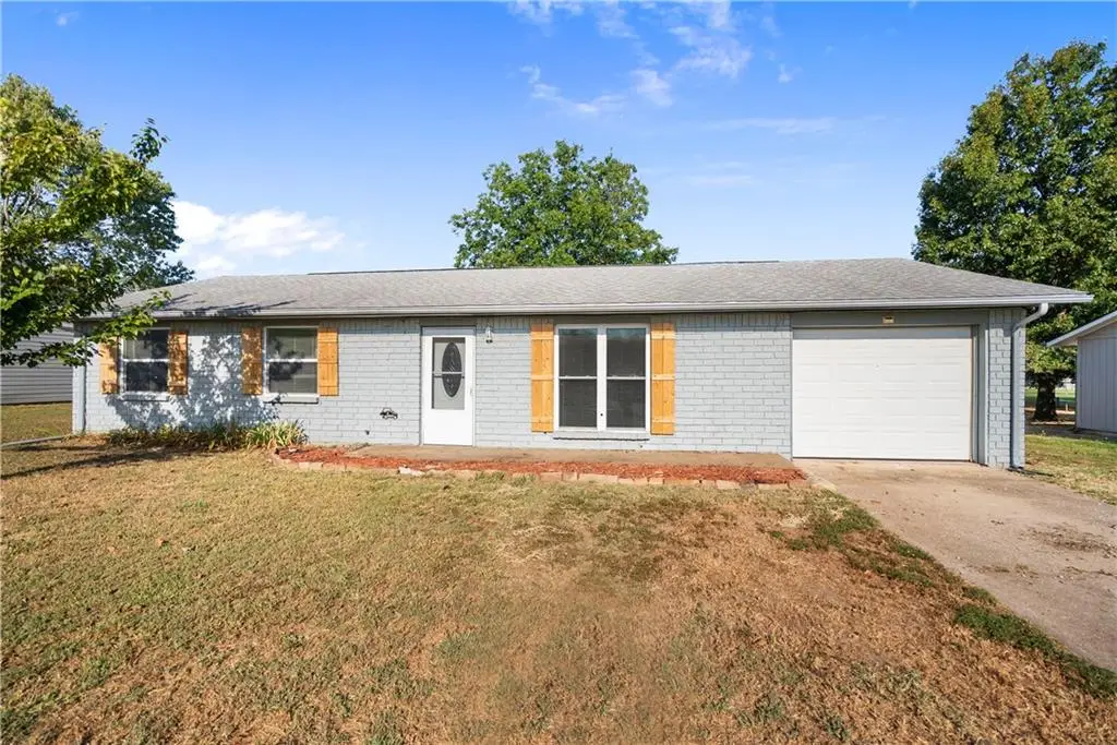 807 Keith Boulevard, Coffeyville, KS 67301 - #1