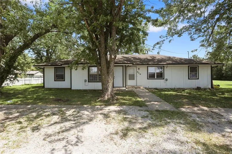 818 Wix Lane, Butler, MO 64730 - #2