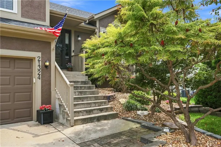 21324 W 51st Court, Shawnee, KS 66226 - #3