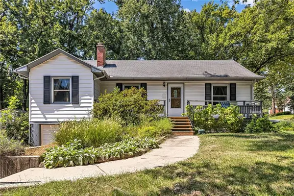 5530 N Spruce Avenue, Kansas City, MO 64119