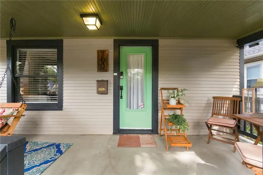 700 E 43rd Street, Kansas City, MO 64110 - #3