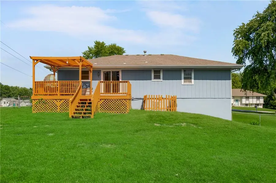 1019 NE 112th Terrace, Kansas City, MO 64155 - #2
