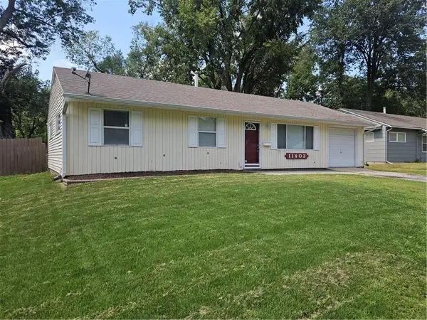 11402 Crystal Avenue, Kansas City, MO 64134