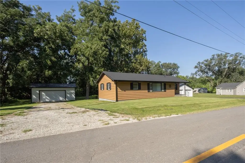 507 Commercial Street, Forest City, MO 64451 - #1