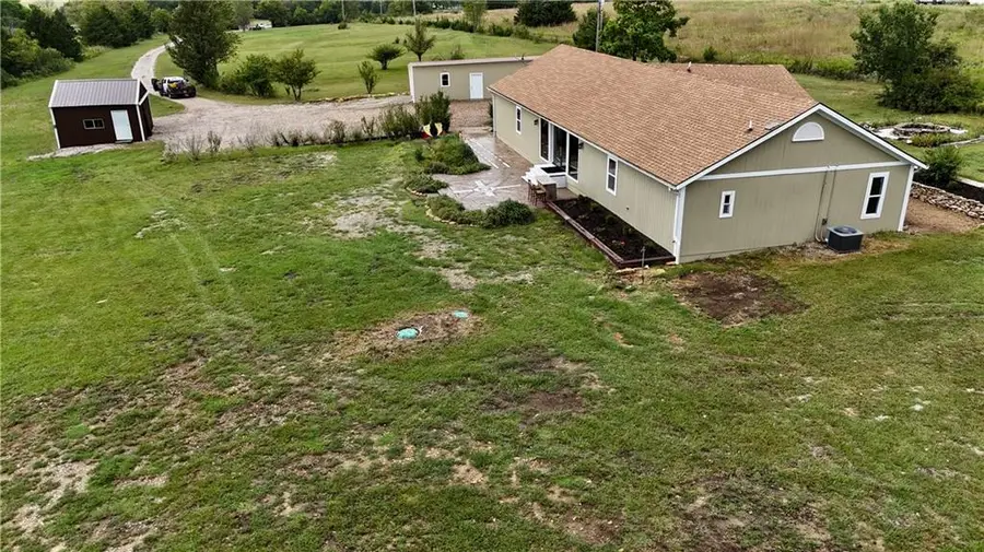 19812 S Stanley Road, Quenemo, KS 66528 - #2