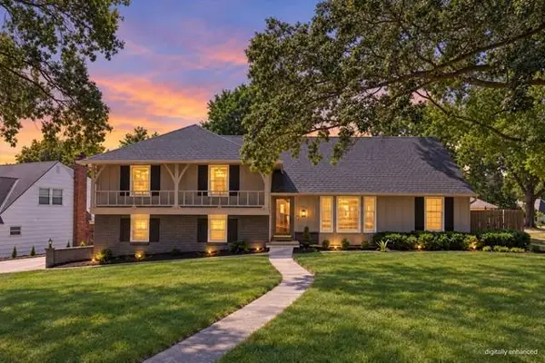 11512 Walnut Street, Kansas City, MO 64114