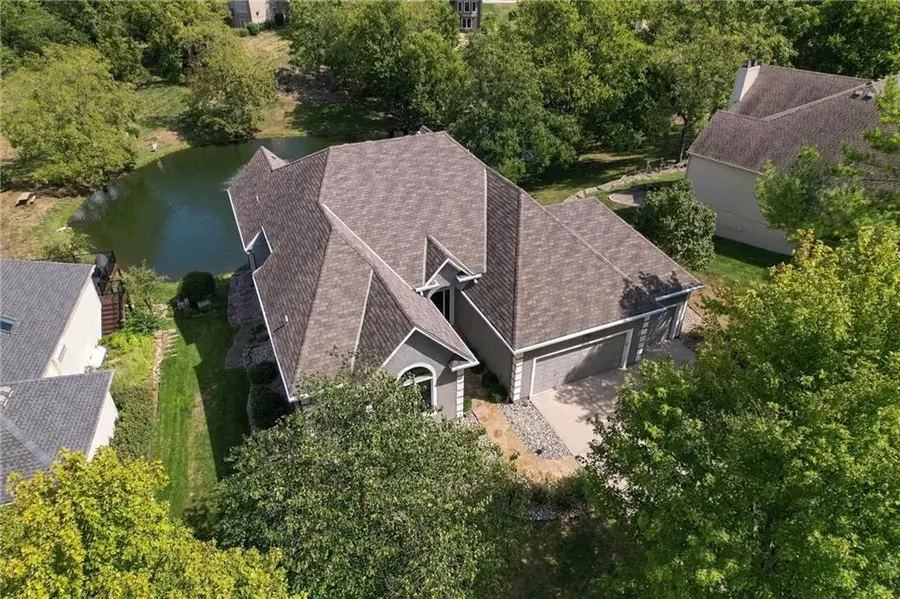29451 Club Creek Drive, Louisburg, KS 66053 - #2