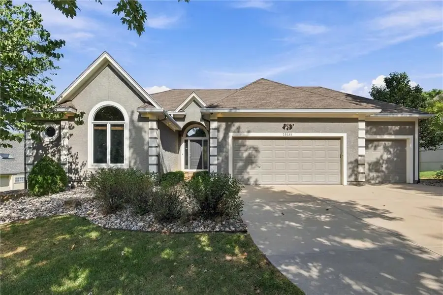 29451 Club Creek Drive, Louisburg, KS 66053 - #3