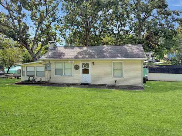 1752 Sagrada Road, Edwards, MO 65326
