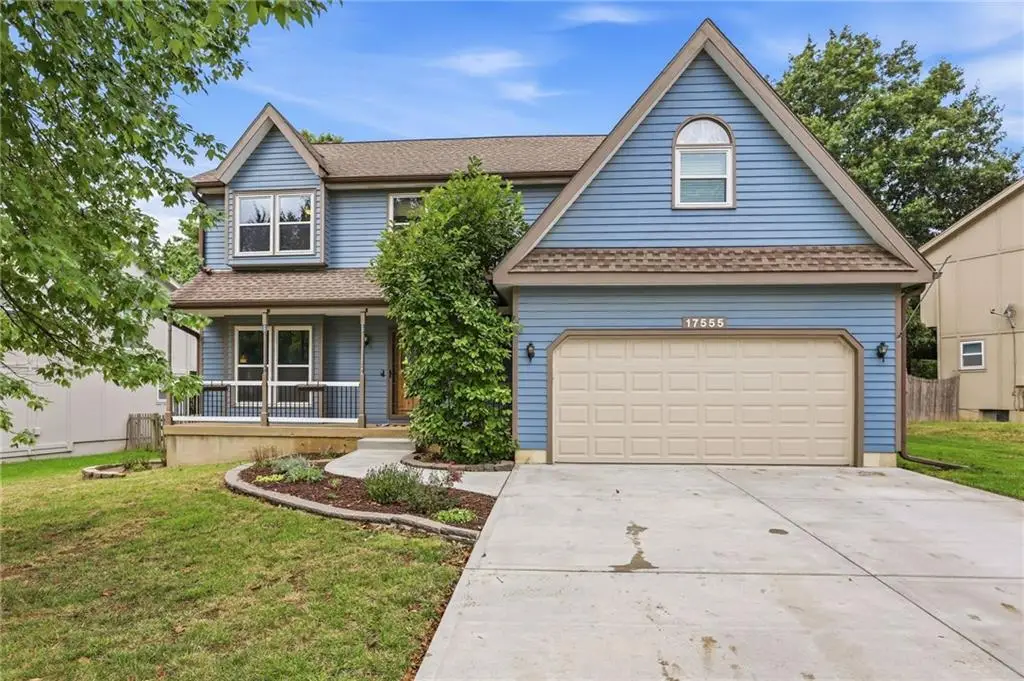 17555 W 112th Street, Olathe, KS 66061 - #1