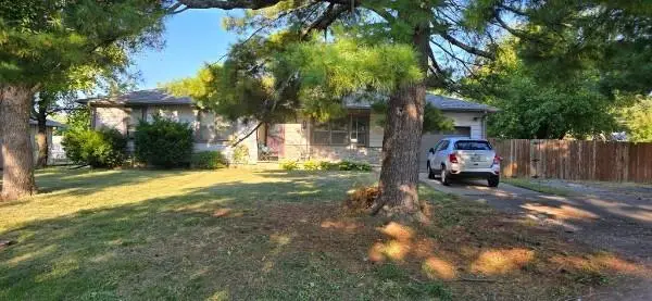 401 S Washington Street, Spring Hill, KS 66083 - #1