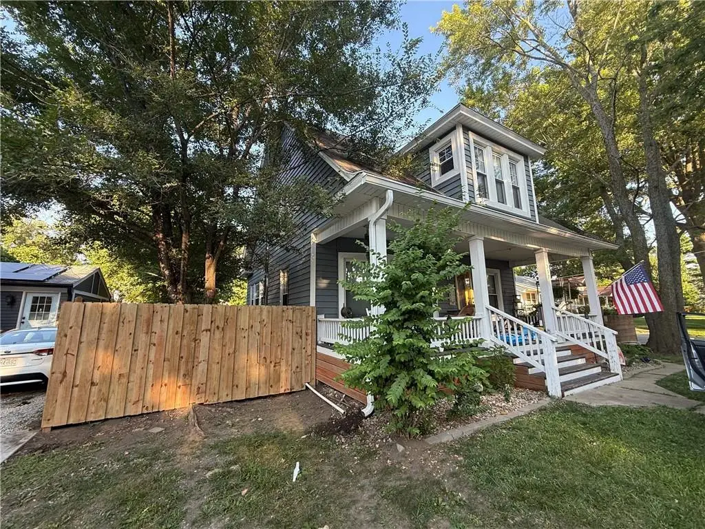 317 SE Grand Avenue, Lees Summit, MO 64063 - #1