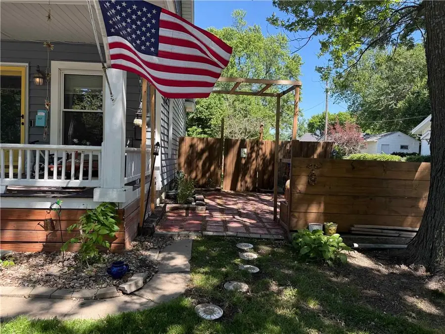 317 SE Grand Avenue, Lees Summit, MO 64063 - #3