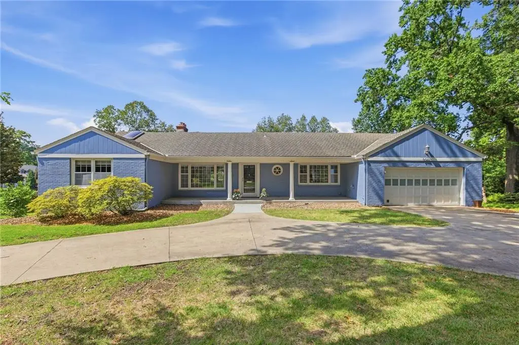 8406 Ensley Lane, Leawood, KS 66206 - #1